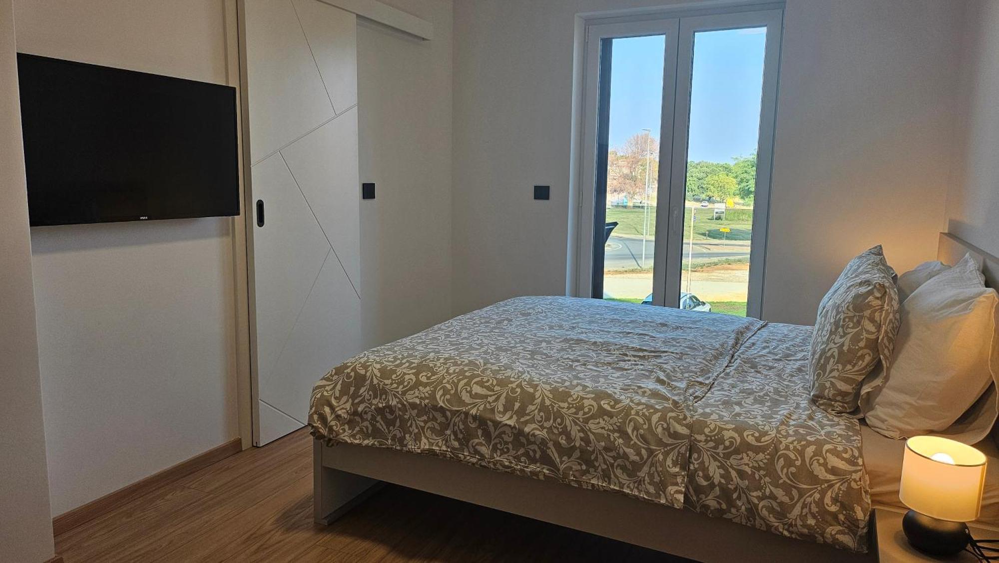 Richi Rooms & App Funtana Luaran gambar