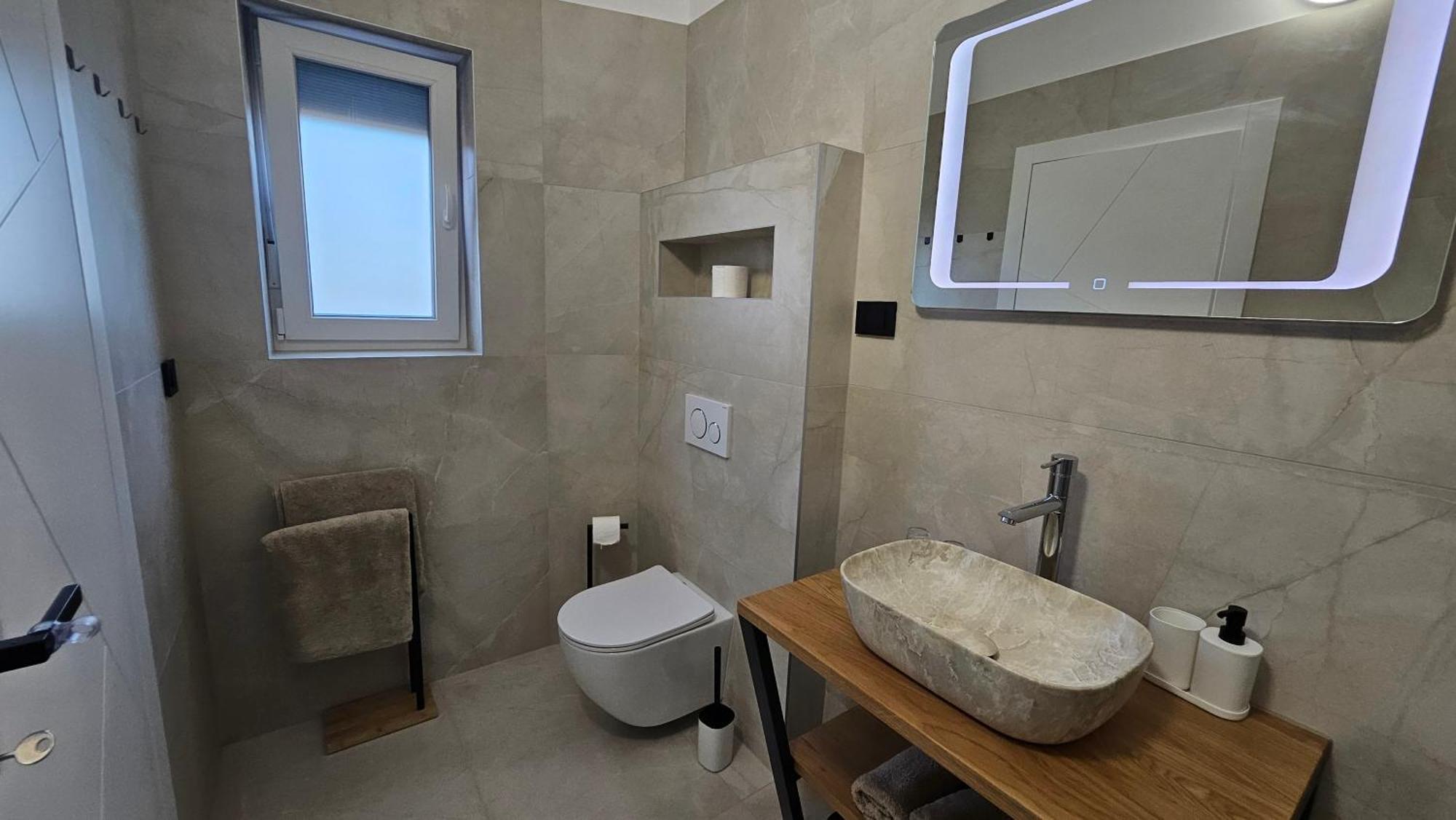 Richi Rooms & App Funtana Luaran gambar