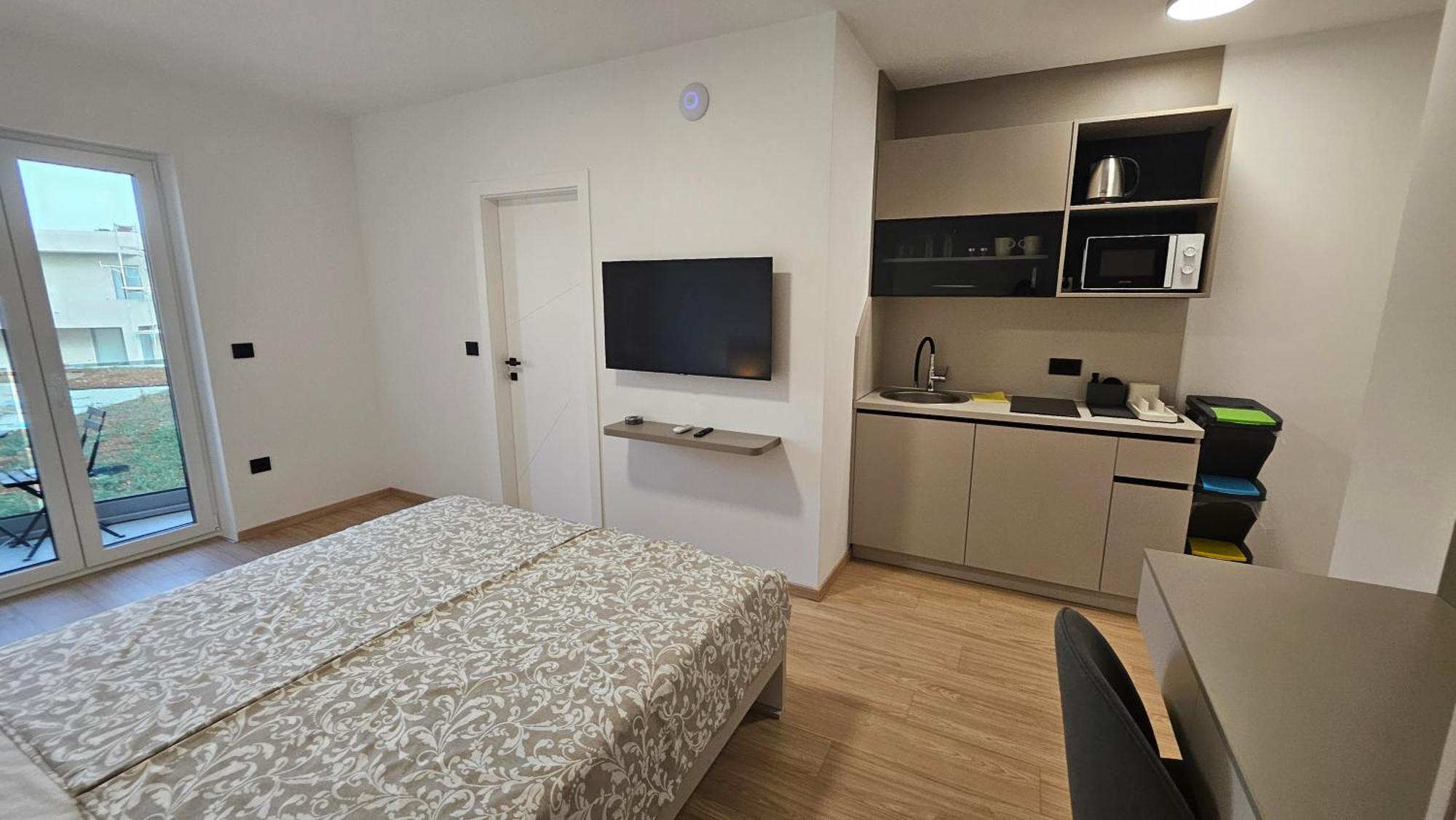 Richi Rooms & App Funtana Luaran gambar