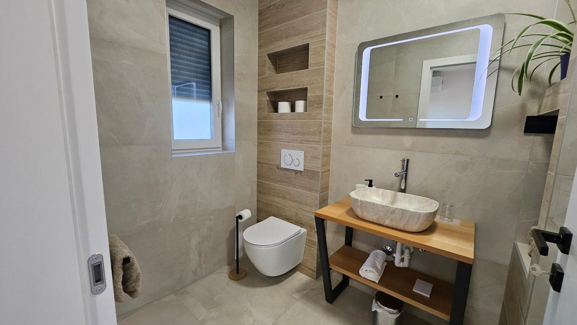 Richi Rooms & App Funtana Luaran gambar